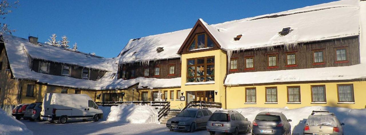 Hotel "Zum Einsiedler" Deutschneudorf Εξωτερικό φωτογραφία