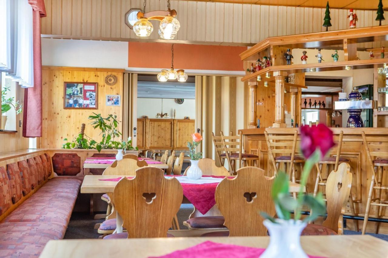 Hotel "Zum Einsiedler" Deutschneudorf Εξωτερικό φωτογραφία